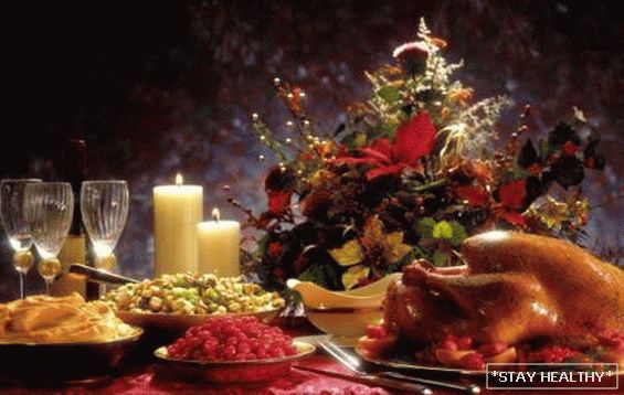 What must be on Christmas the table?