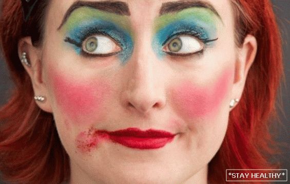 Photo facts: 5 main mistakes when applying make up