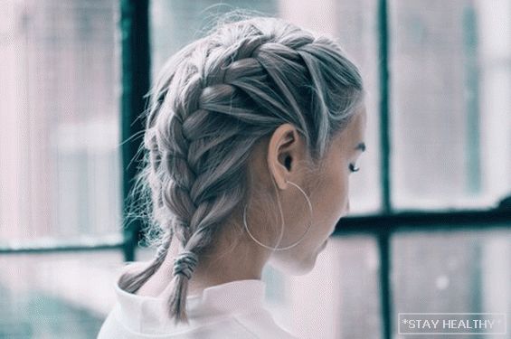 What female hairstyles are popular in 2019 year