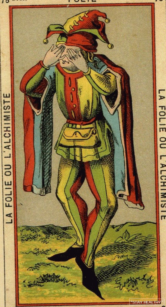 Tarot cards in the interpretation of Aleister Crowley. how wondering on the tarot cards?