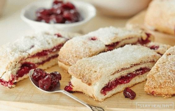 The best cakes for winter - with frozen berries, jams and canned fruits