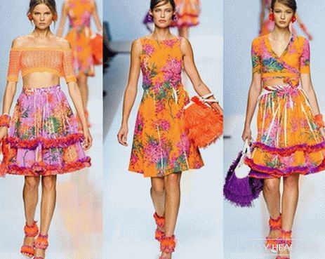 Fashion trends in the season spring - summer 2012(A photo)