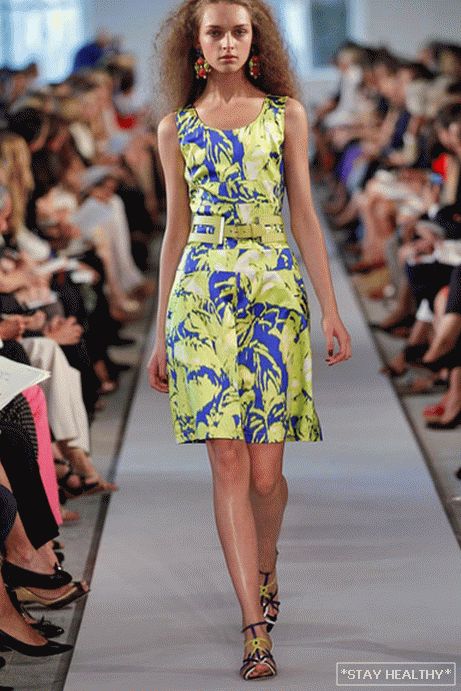 Fashion trends in the season spring - summer 2012(A photo)