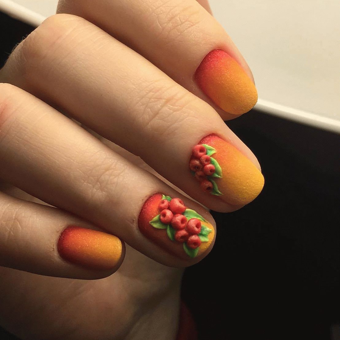Autumn design of manicure with modeling