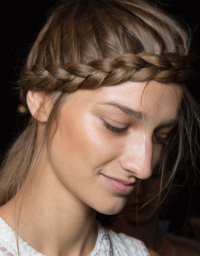do-it-yourself hairstyles for long hair