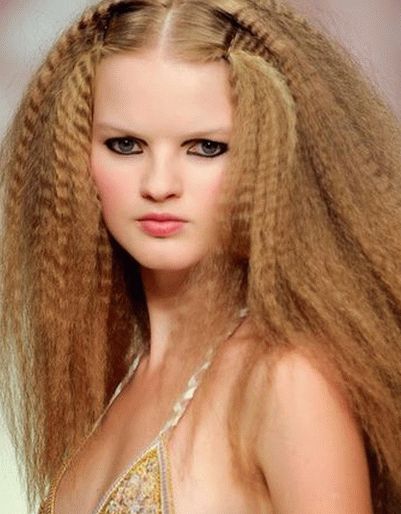 do-it-yourself hairstyles for long hair