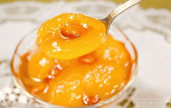 Apricot jam with kernels - daily"Five-minute", royal. Recipes варенья из абрикосов с ядрышкамиdifferent nuts